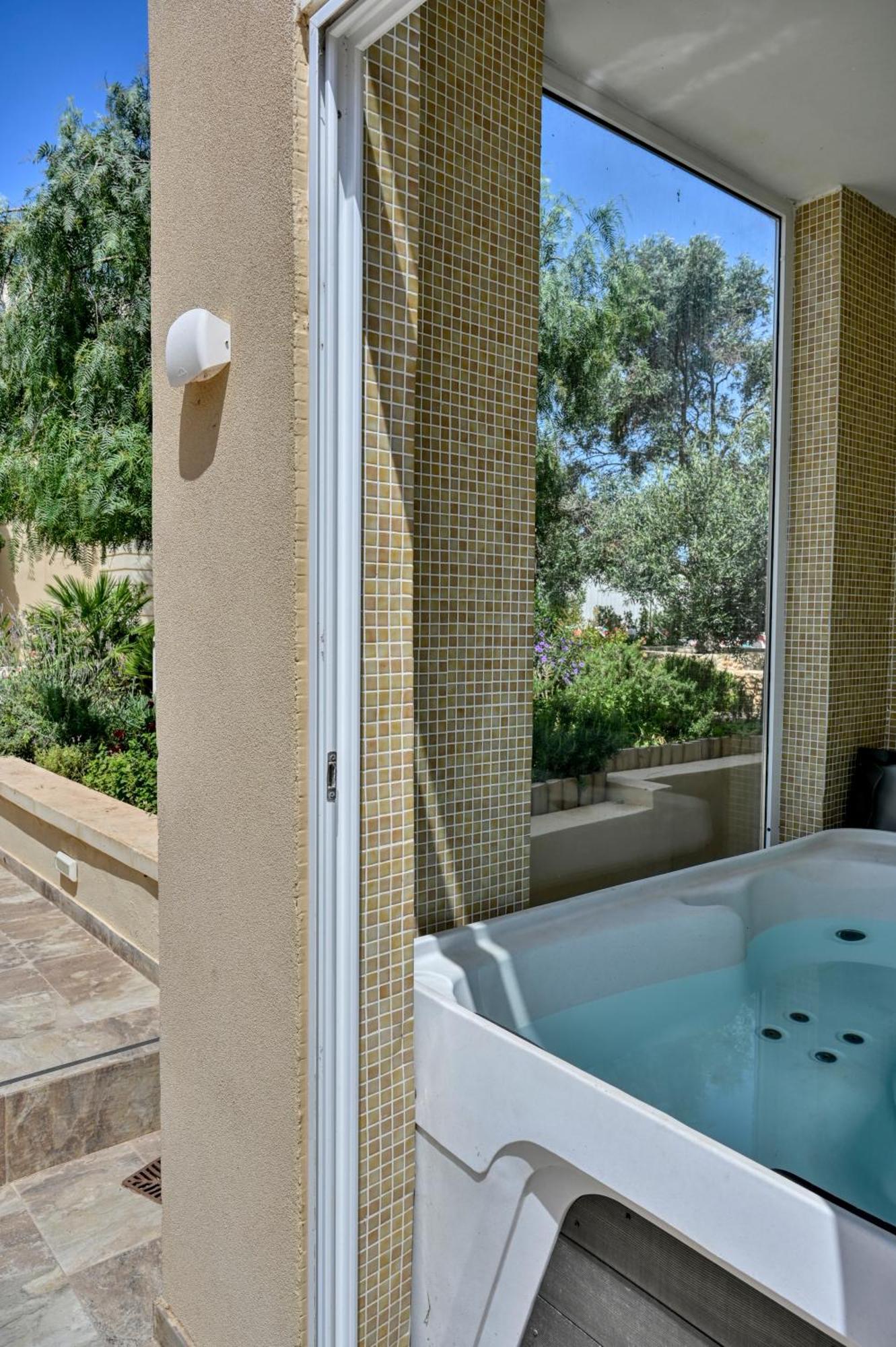 Ta Benna Villa Ghajnsielem Ngoại thất bức ảnh